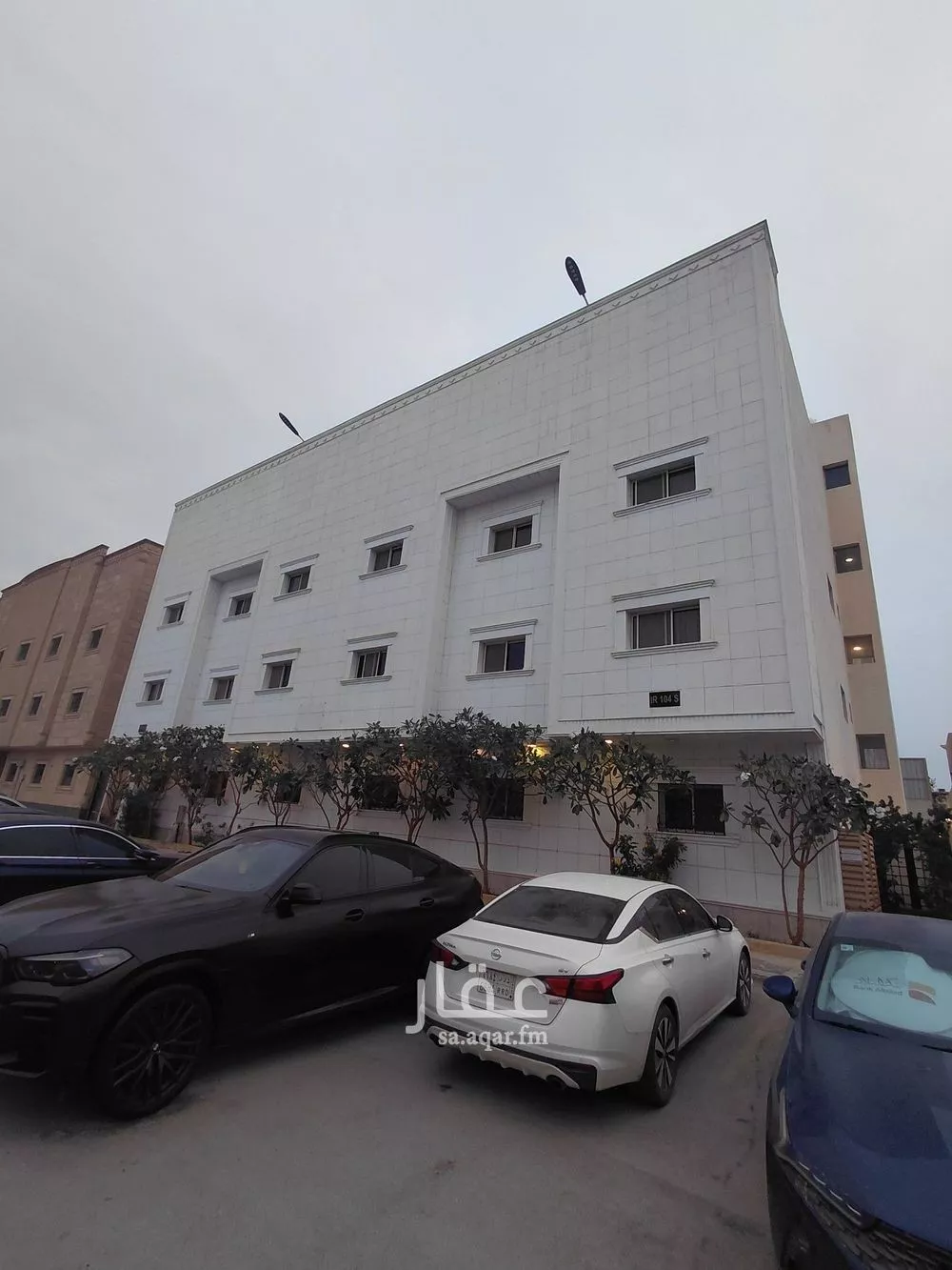 شقة 2 غرف في الملقا 1