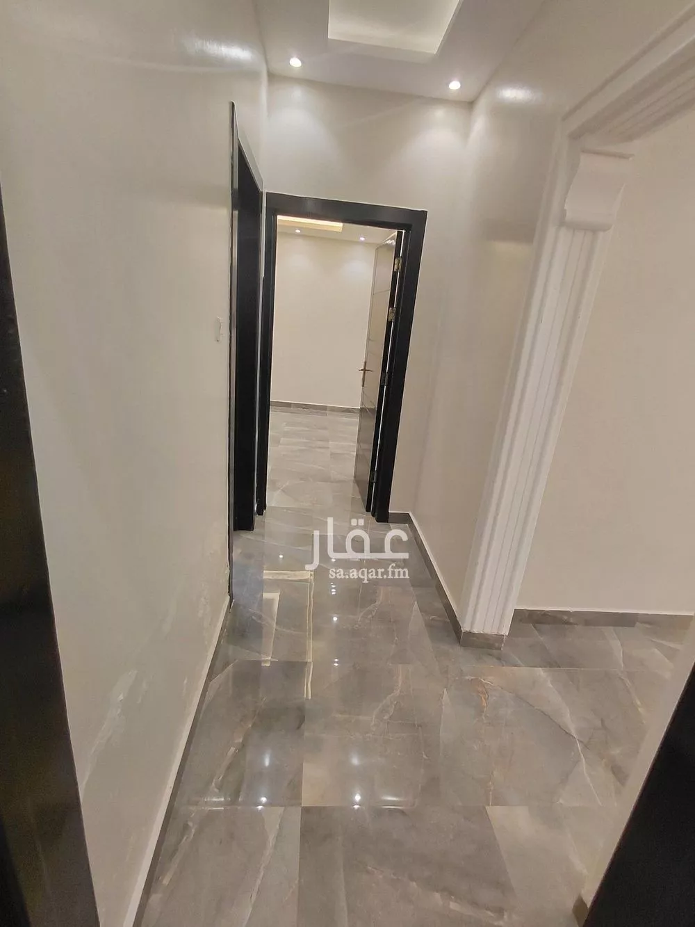 شقة 2 غرف في الملقا 2