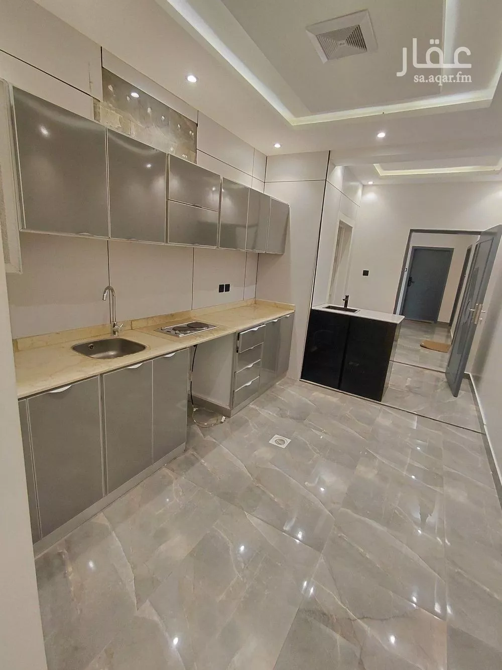 شقة 1 غرف في العقيق 4