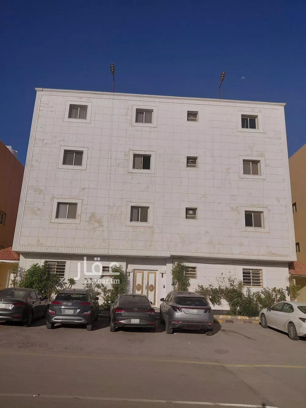 شقة 1 غرف في الملقا 1