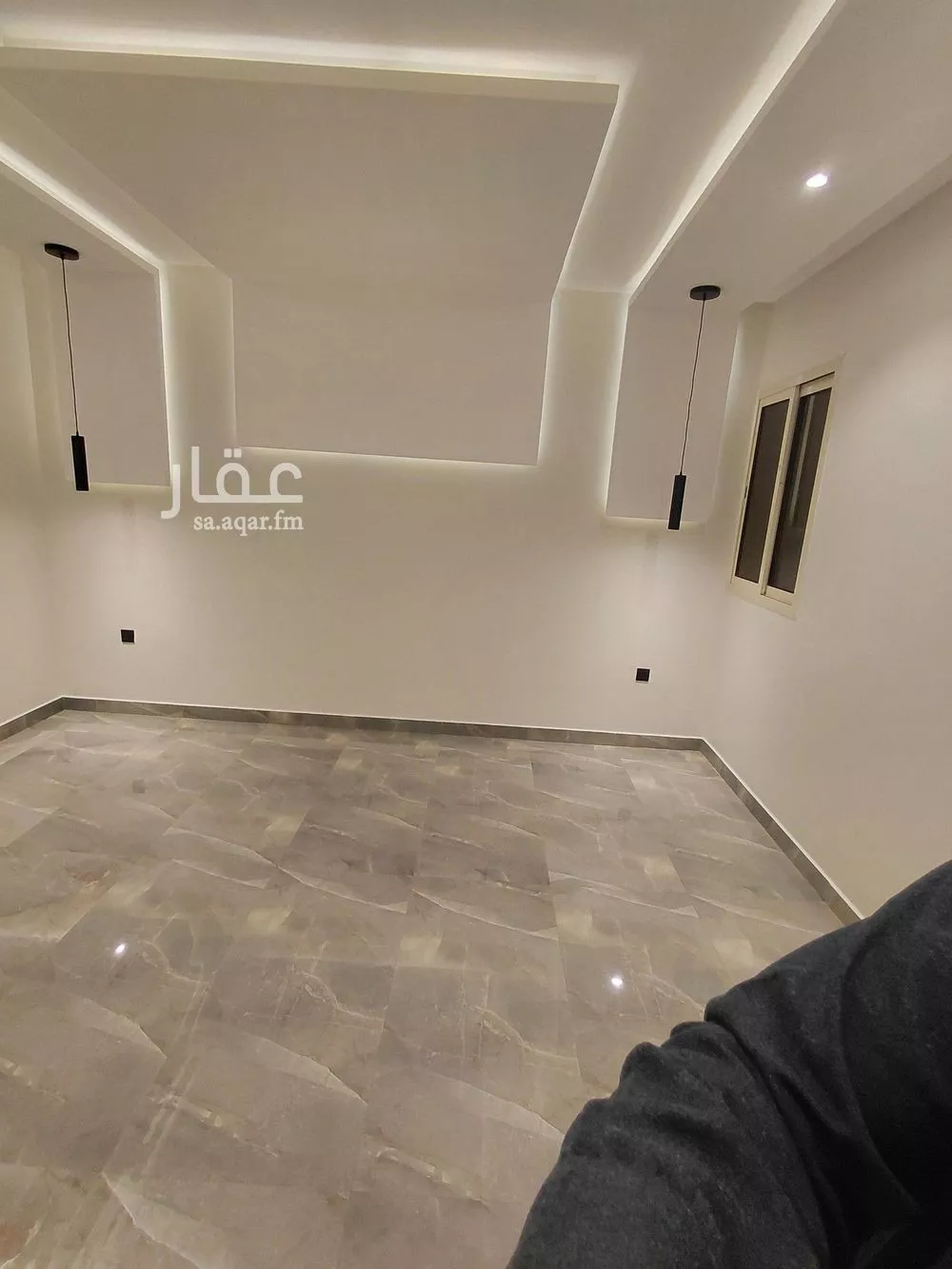 شقة 1 غرف في العقيق 3