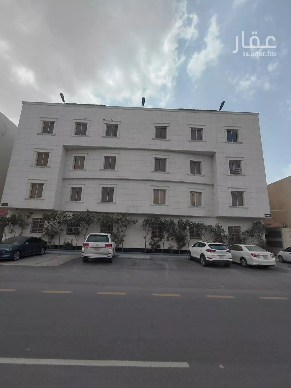 شقة 1 غرف في العقيق 1