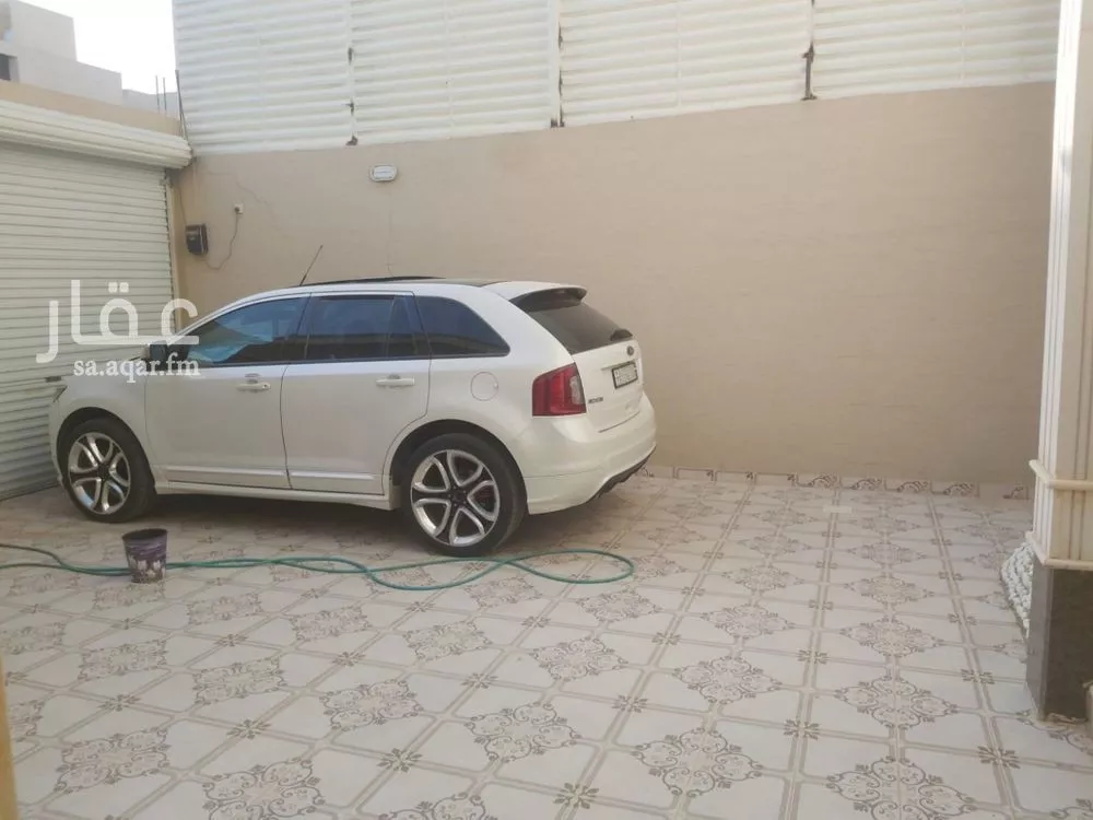 فيلا 9 غرف في طويق 4