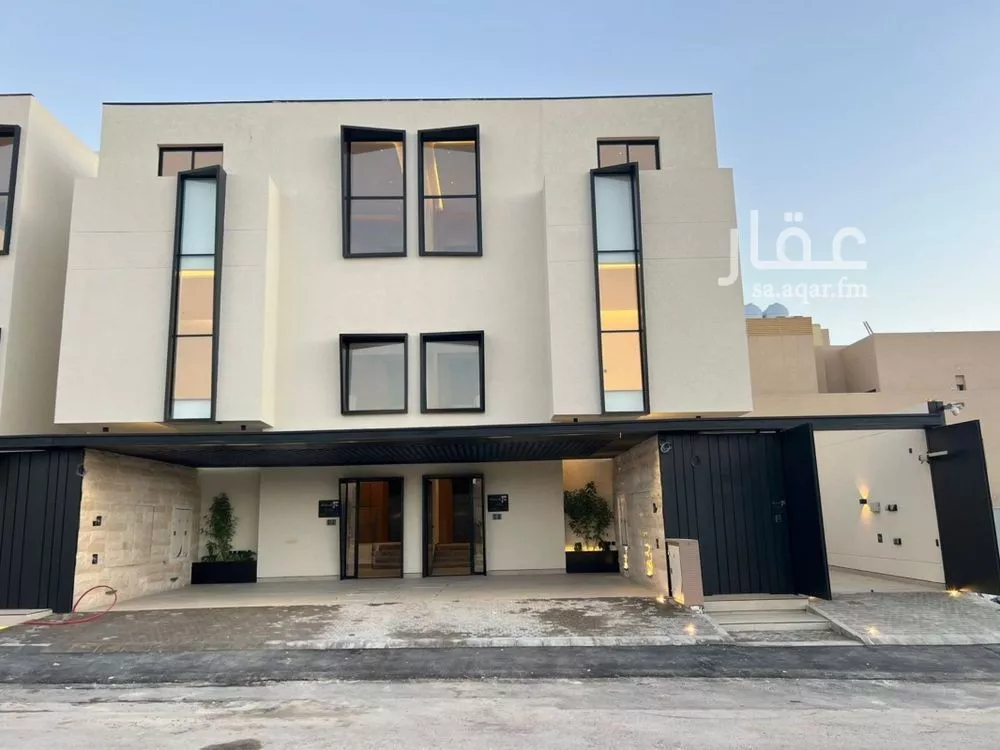 دور 3 غرف في العارض 3