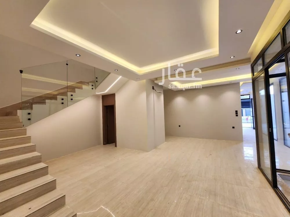 3 bedroom villa in Al Aridh 5