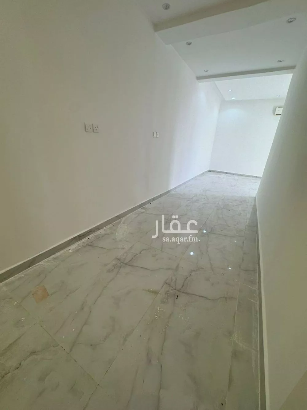 شقة 3 غرف في الرمال 2