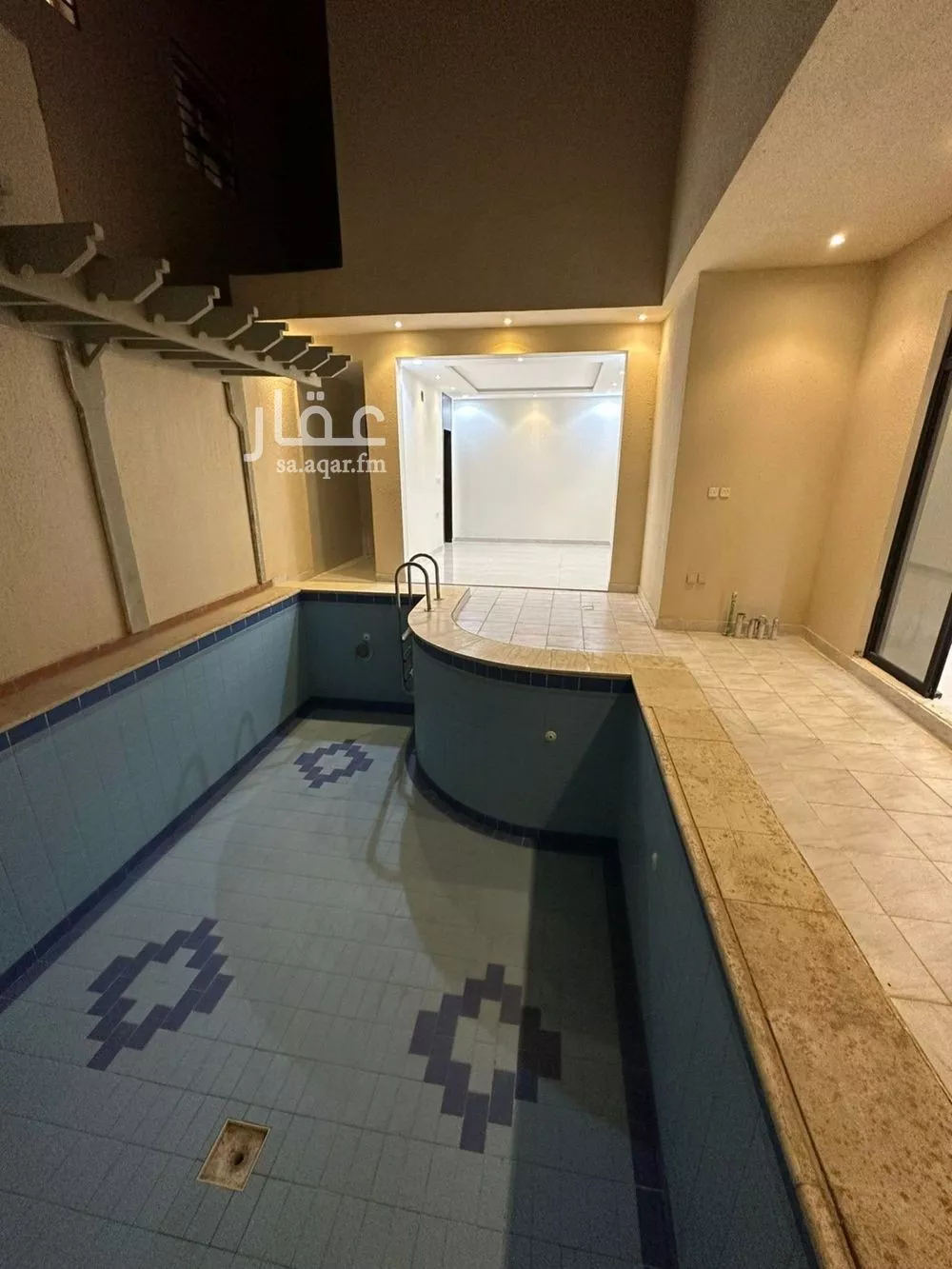 4 bedroom villa in Al Rimal 5