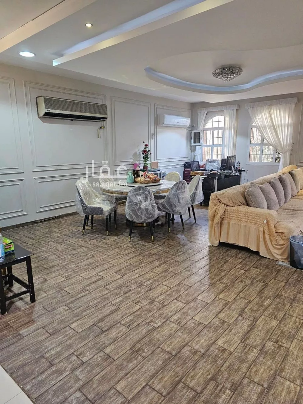 فيلا 4 غرف في الخليج 4