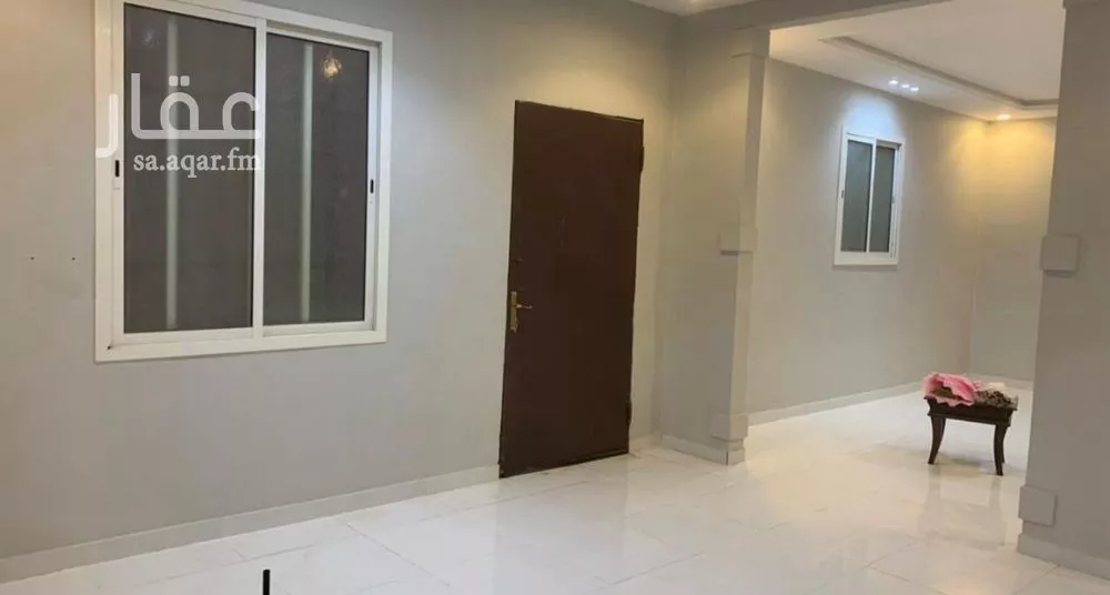 فيلا 5 غرف في بدر 5