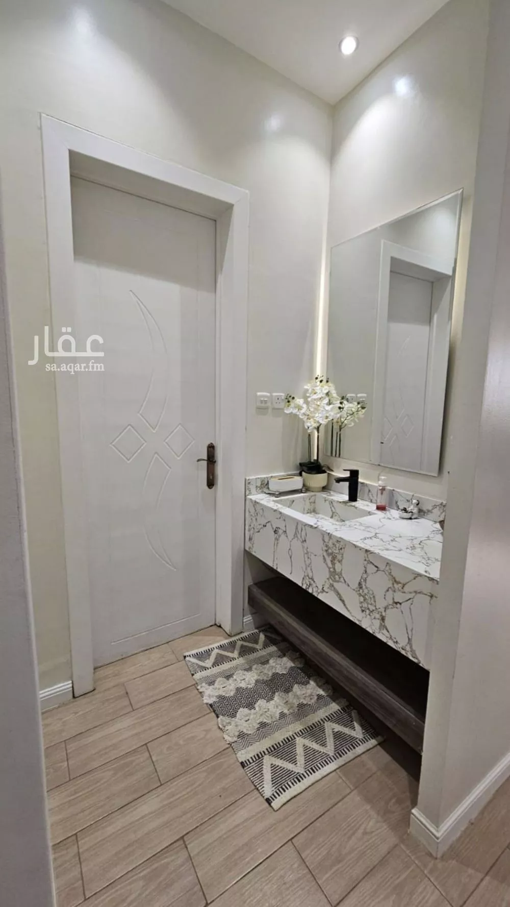 فيلا 12 غرف في الرمال 2