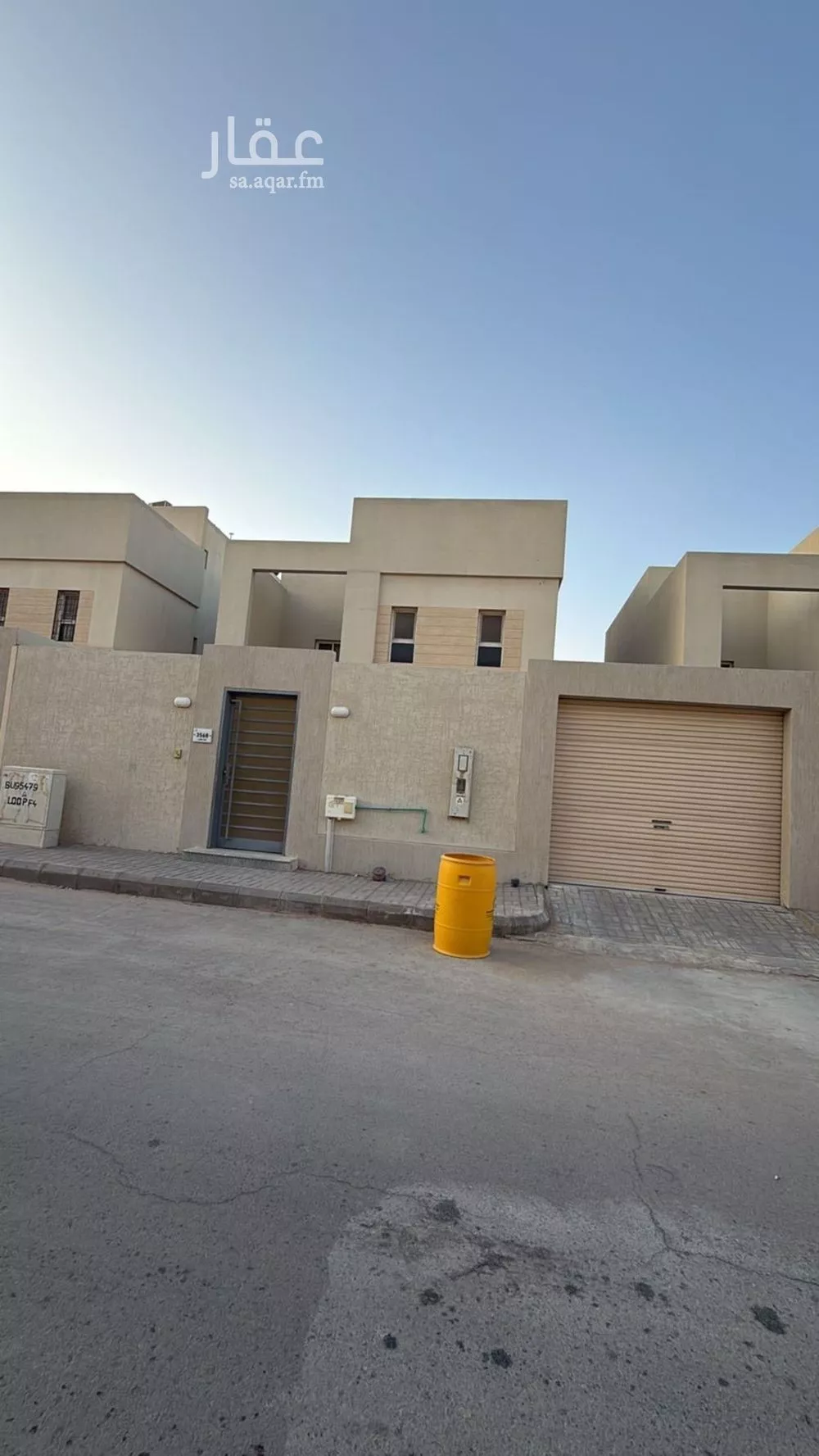 فيلا 4 غرف في الجنادرية