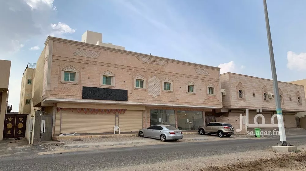 34 sqm shop in King Fahd 1