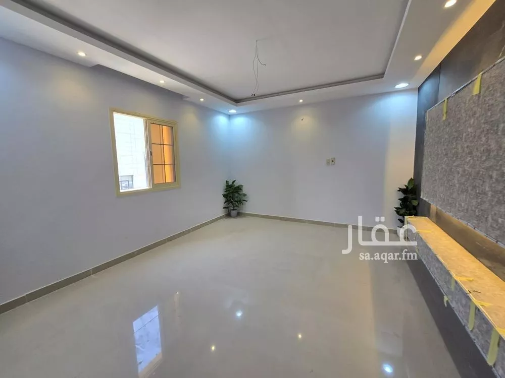 شقة 5 غرف في النور 3