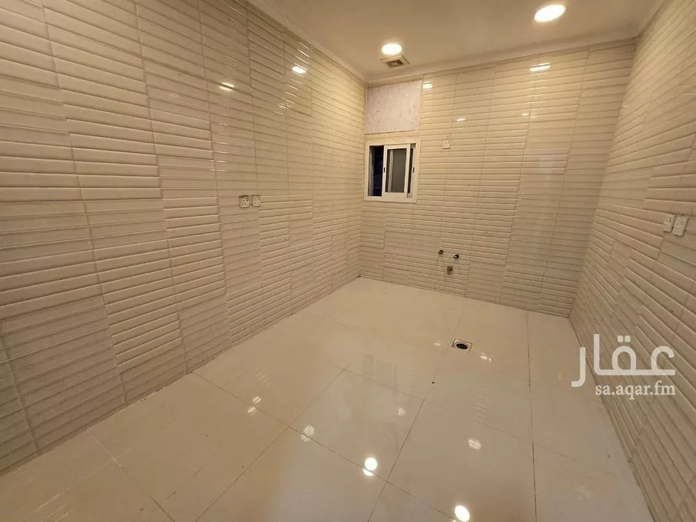 شقة 4 غرف في النور 5