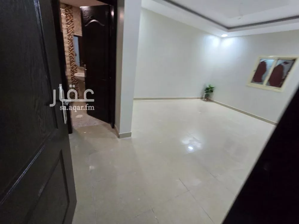 شقة 5 غرف في الشعلة 3