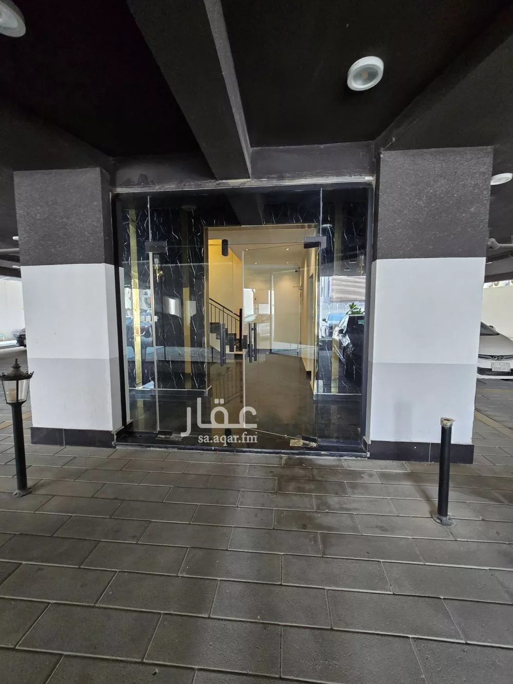 شقة 4 غرف في الحمرا 3