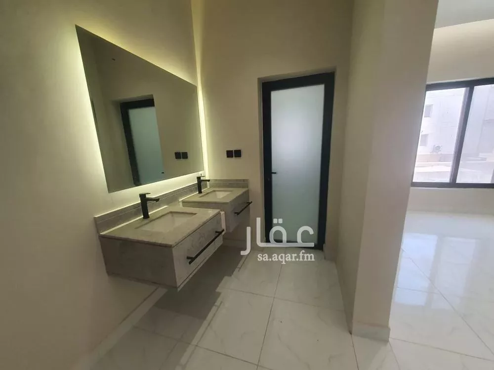 شقة 5 غرف في الشعلة 5