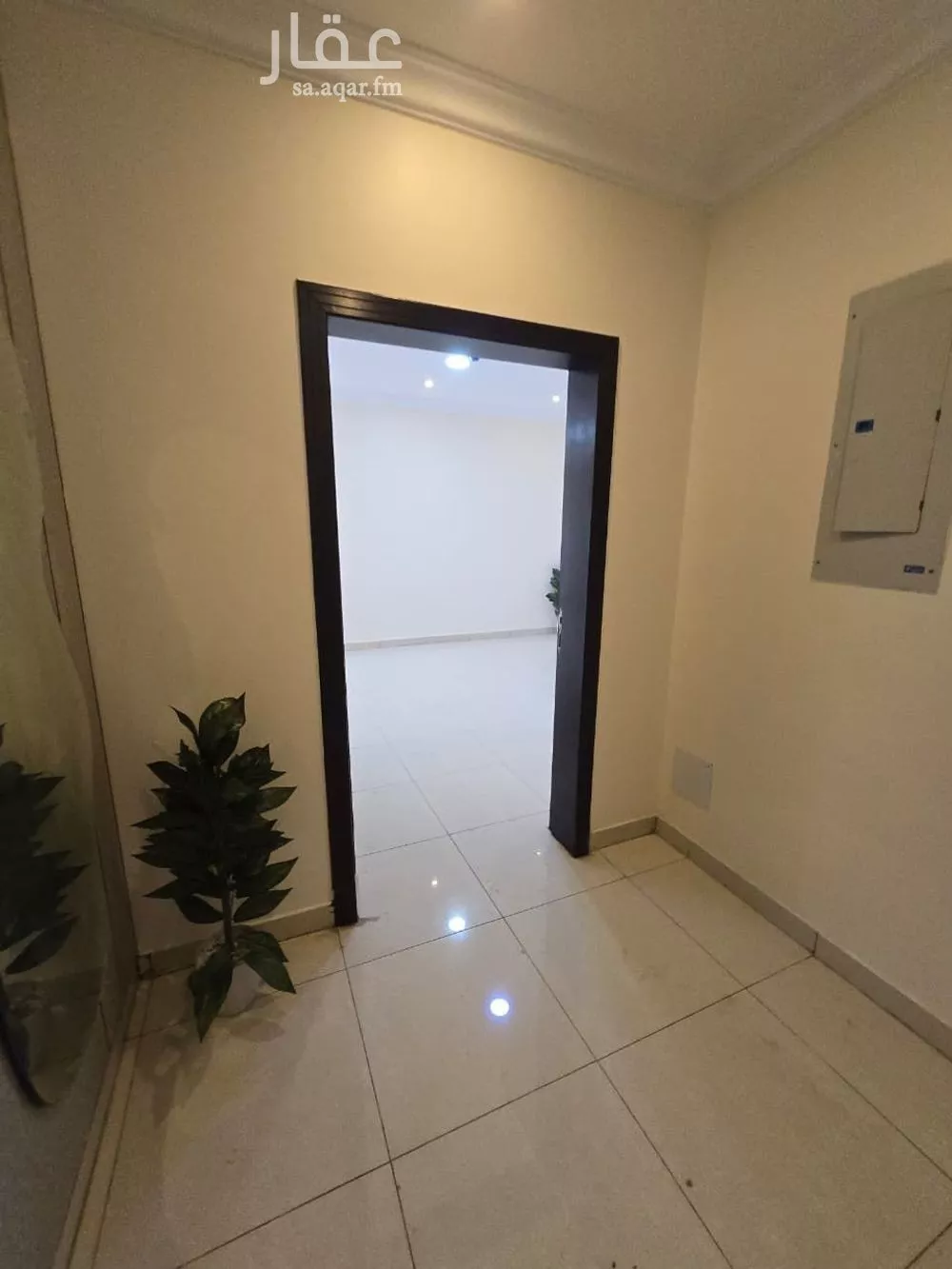 شقة 4 غرف في الحمرا 4