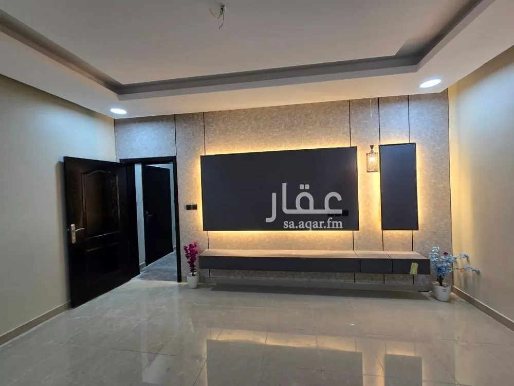 5 bedroom apartment in Ash Shulah 2