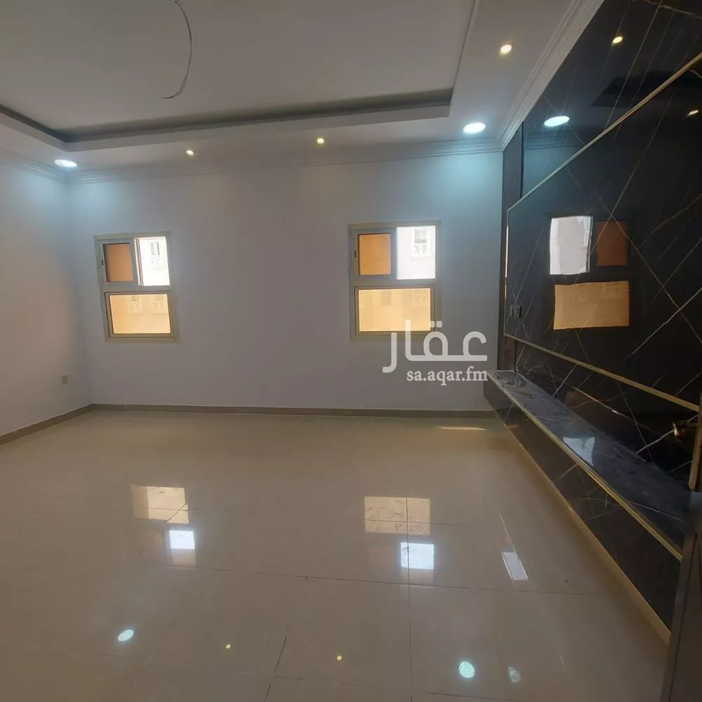 شقة 5 غرف في النور 3