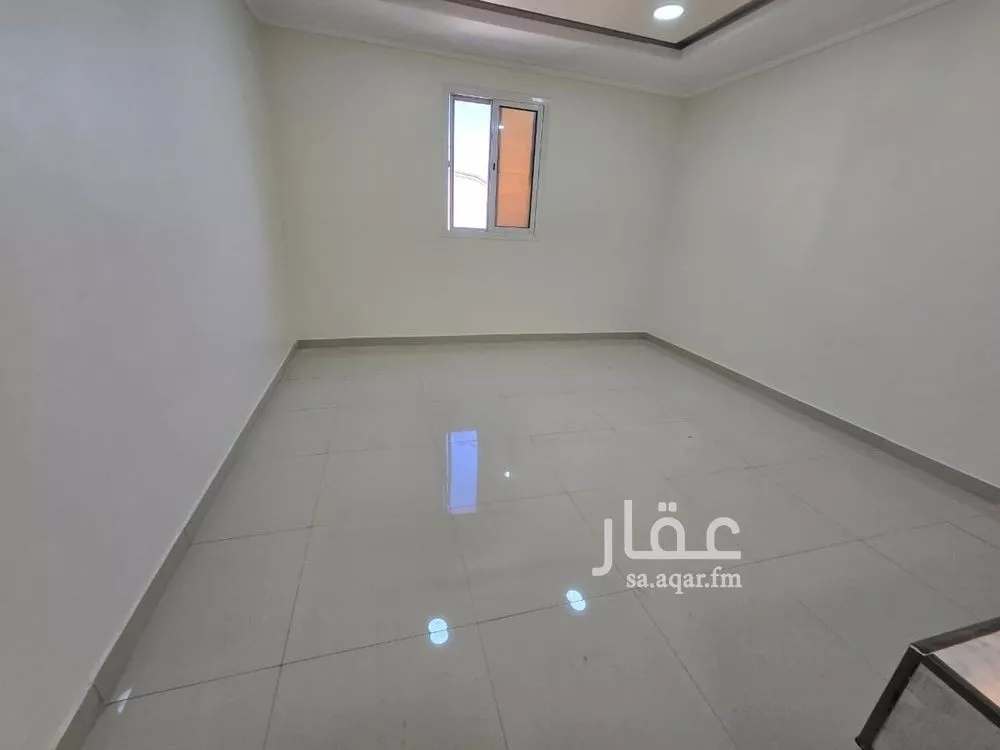 شقة 4 غرف في النور 1