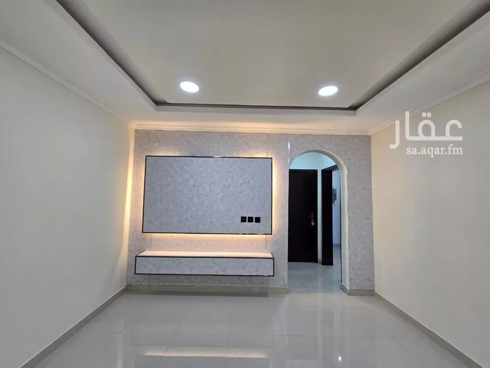 شقة 4 غرف في النور 2