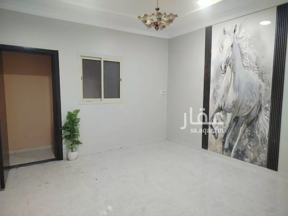 شقة 5 غرف في النور 5