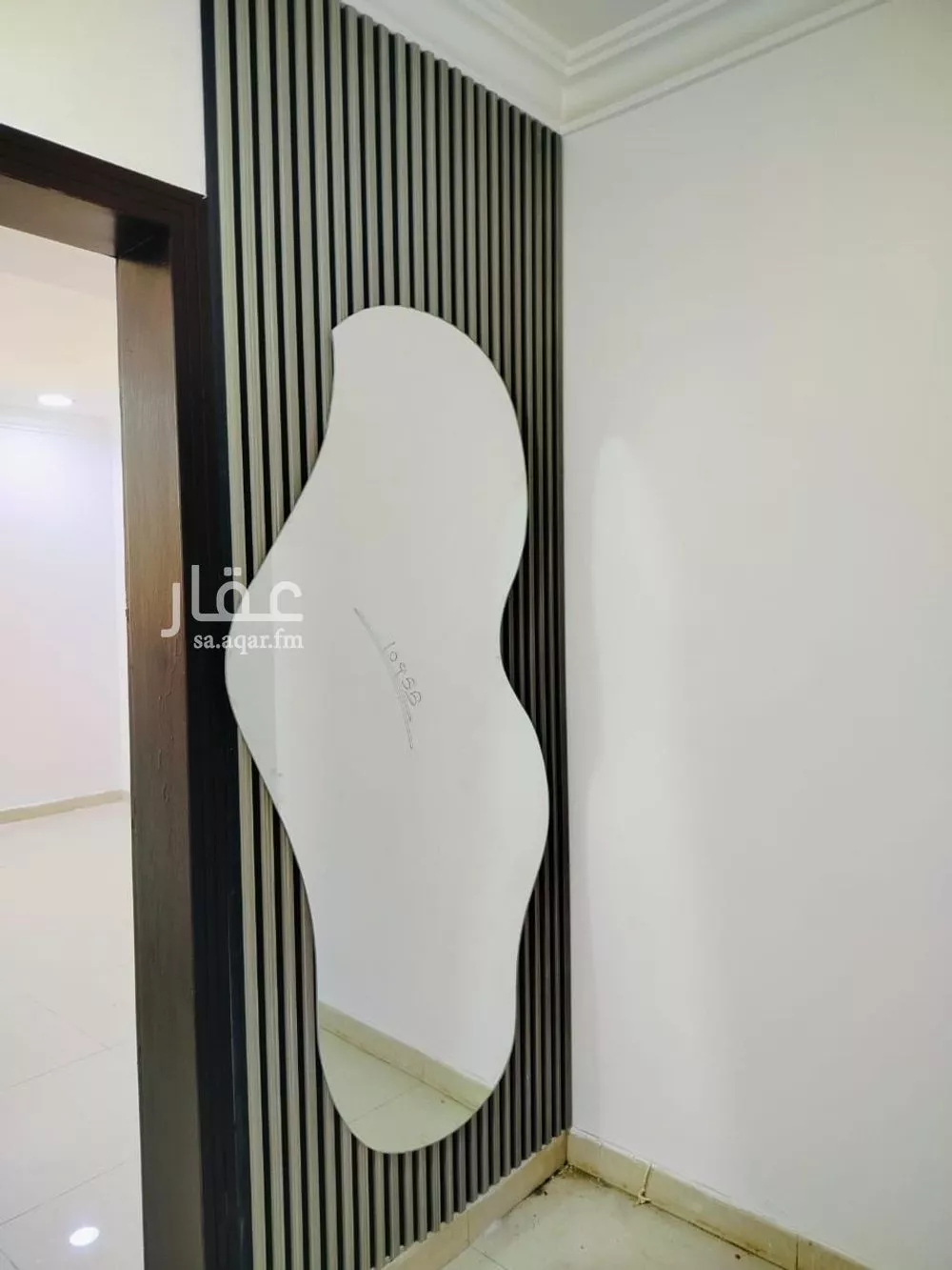 شقة 4 غرف في ضاحية الملك فهد 2