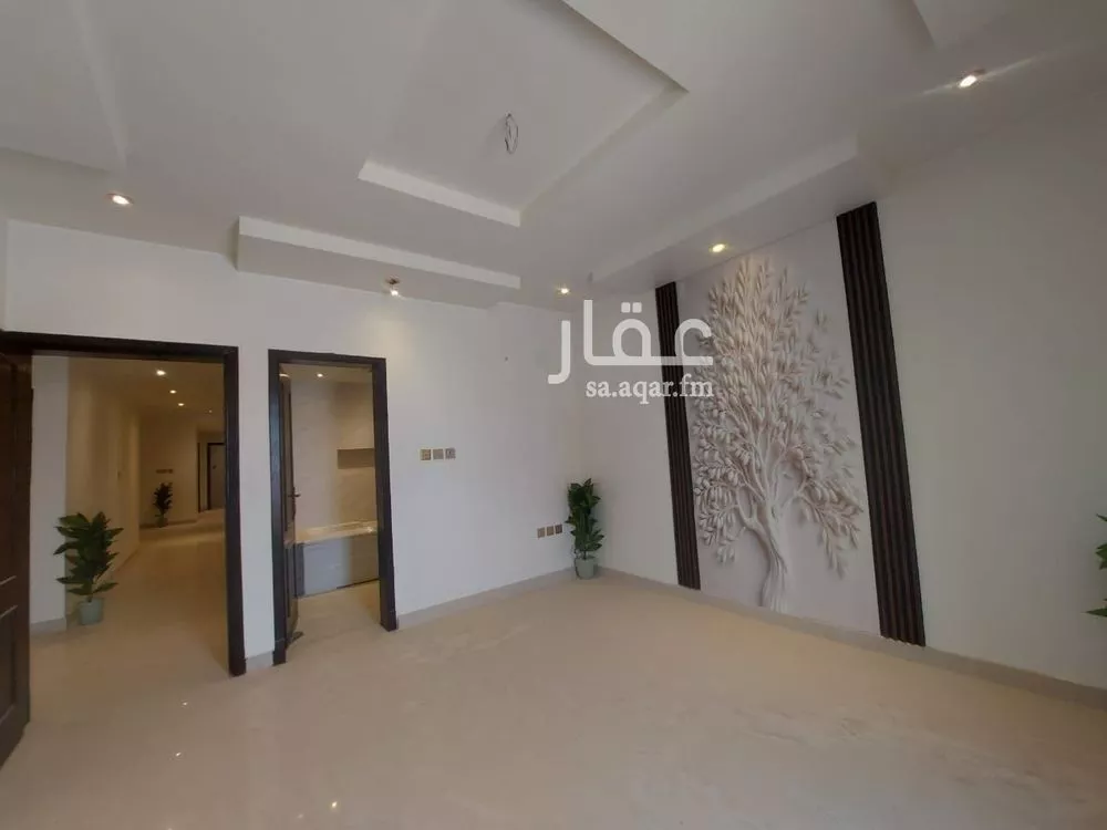 شقة 4 غرف في الحمرا 1