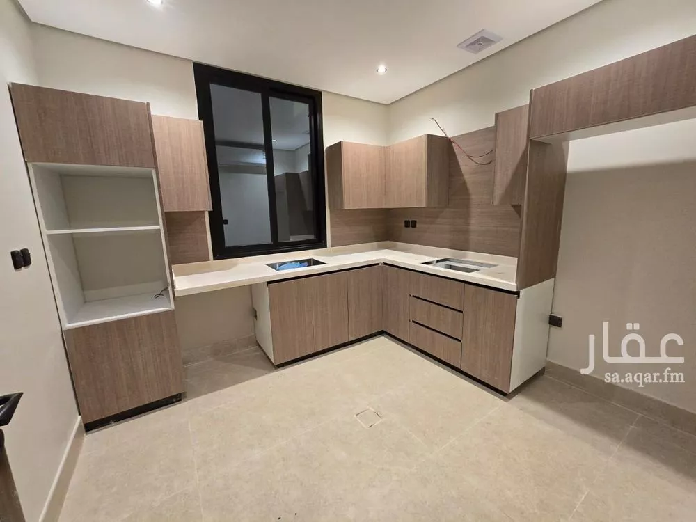 شقة 4 غرف في الحمرا، الخبر 11