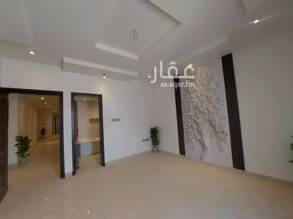 شقة 4 غرف في الحمرا 2