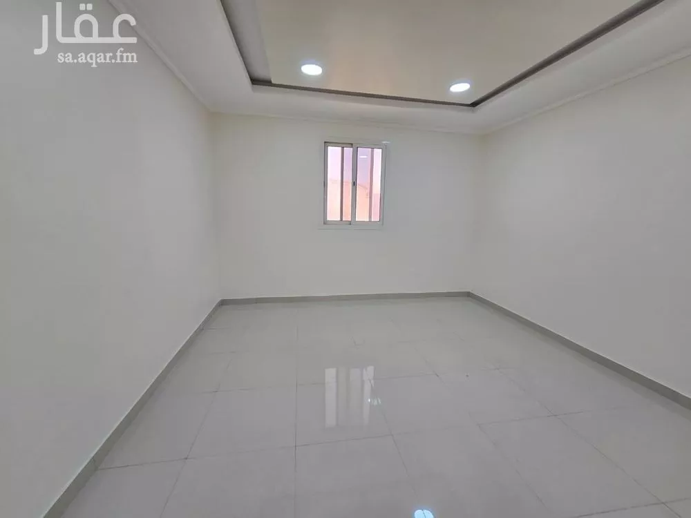 شقة 4 غرف في النور 3