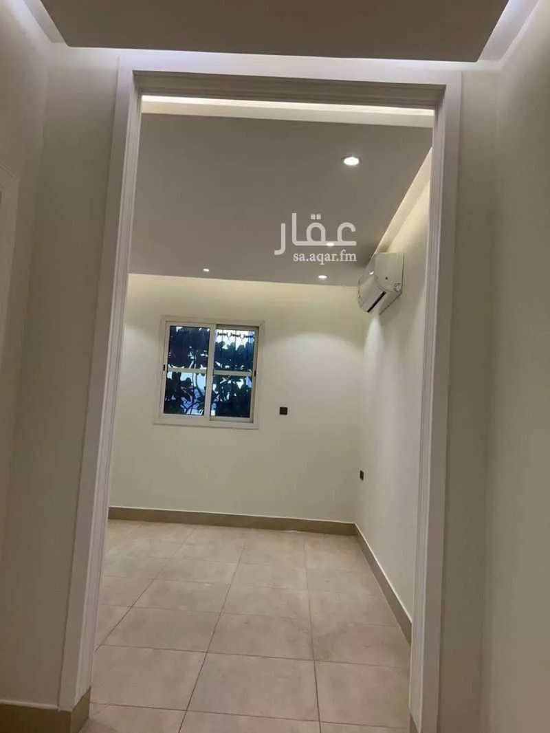 شقة 3 غرف في الملقا 4