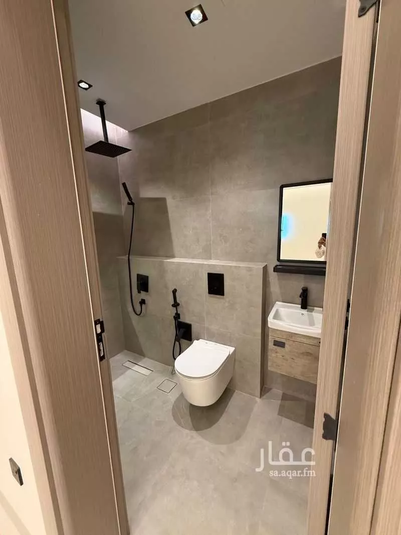 دور 3 غرف في العارض 2