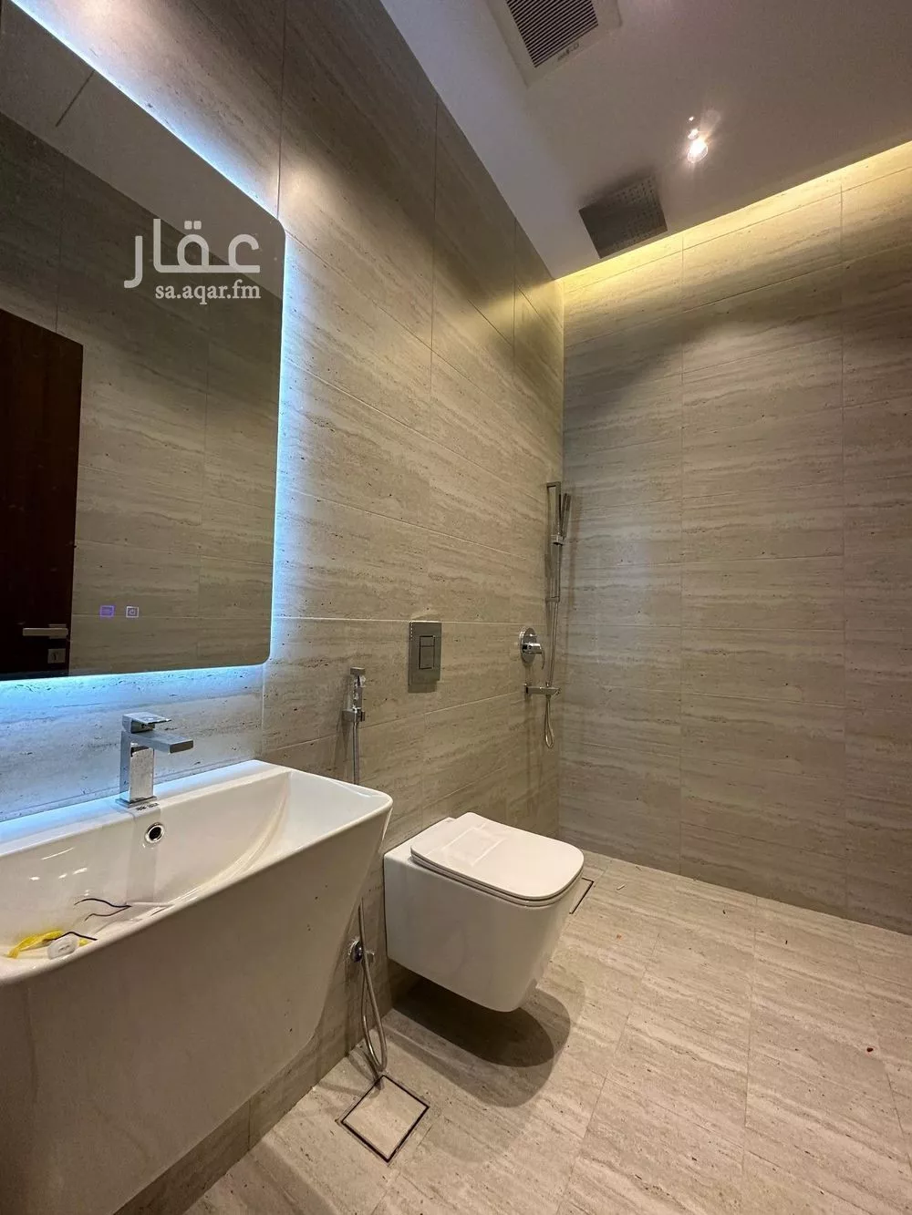 3 bedroom apartment in Al Faisaliyyah 4