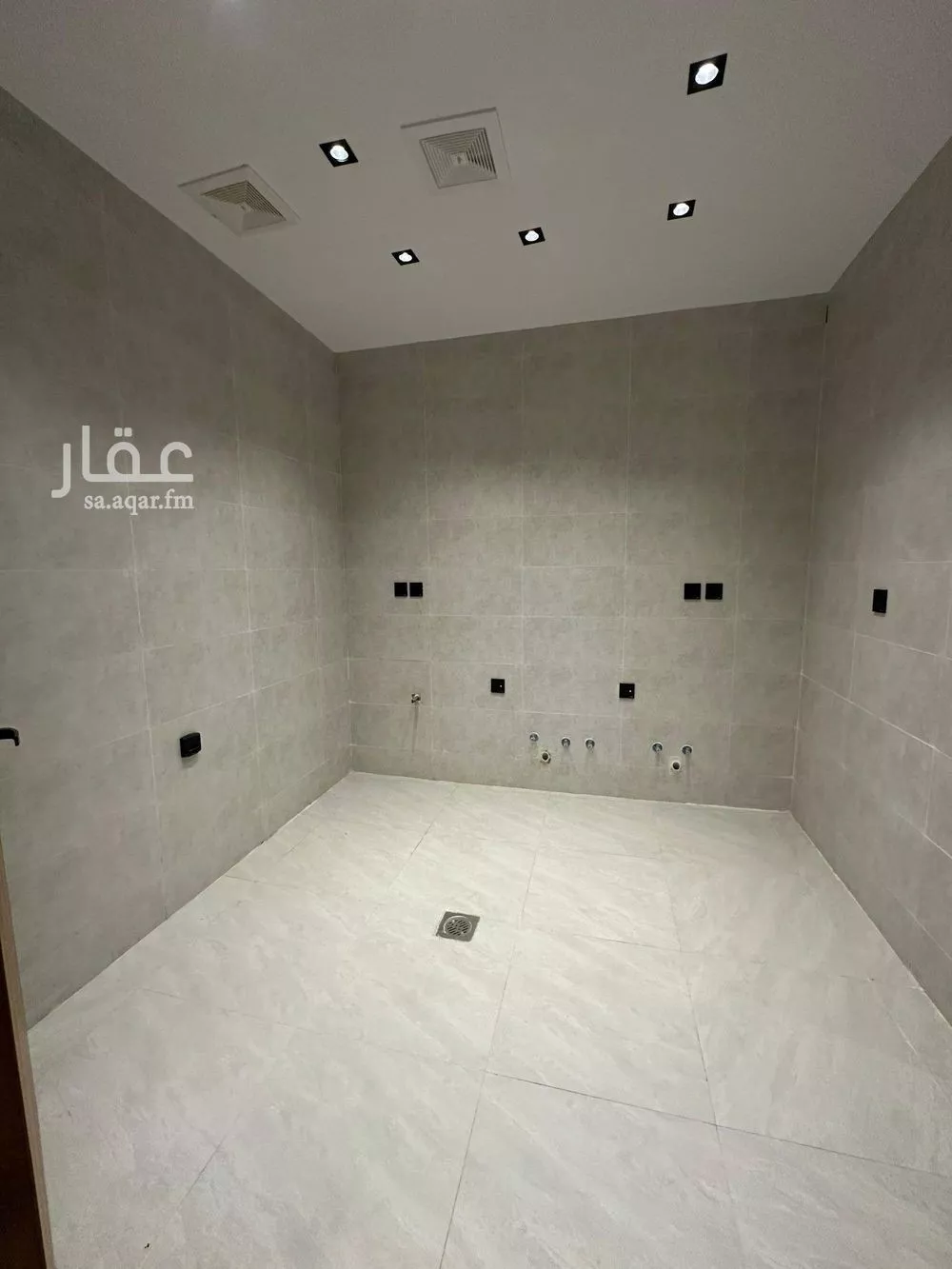 شقة 4 غرف في المنار 2