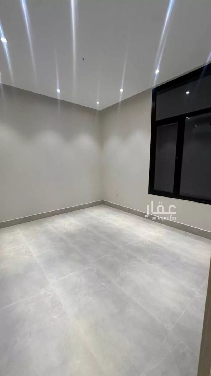 شقة 4 غرف في الحمرا 3