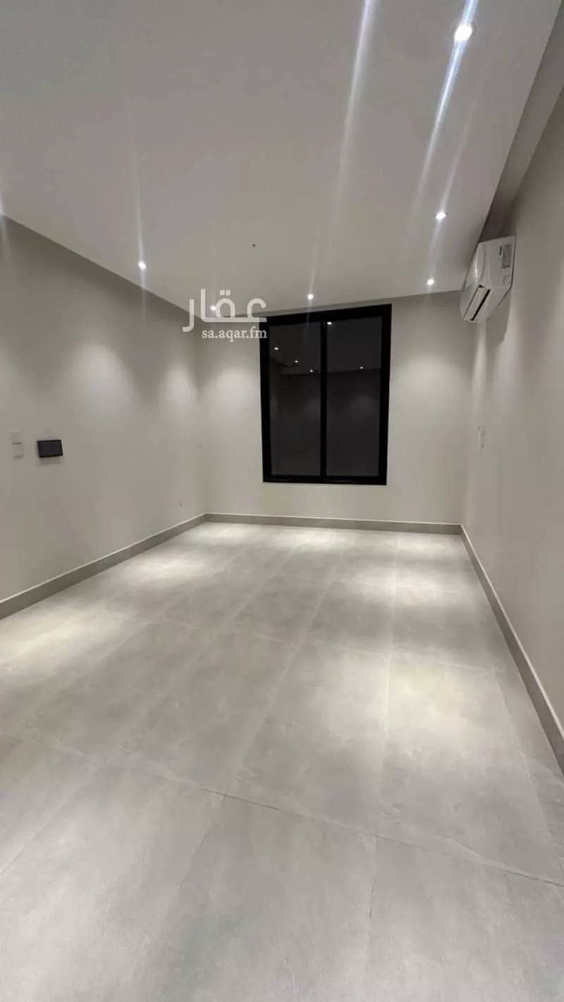 شقة 4 غرف في الحمرا 1