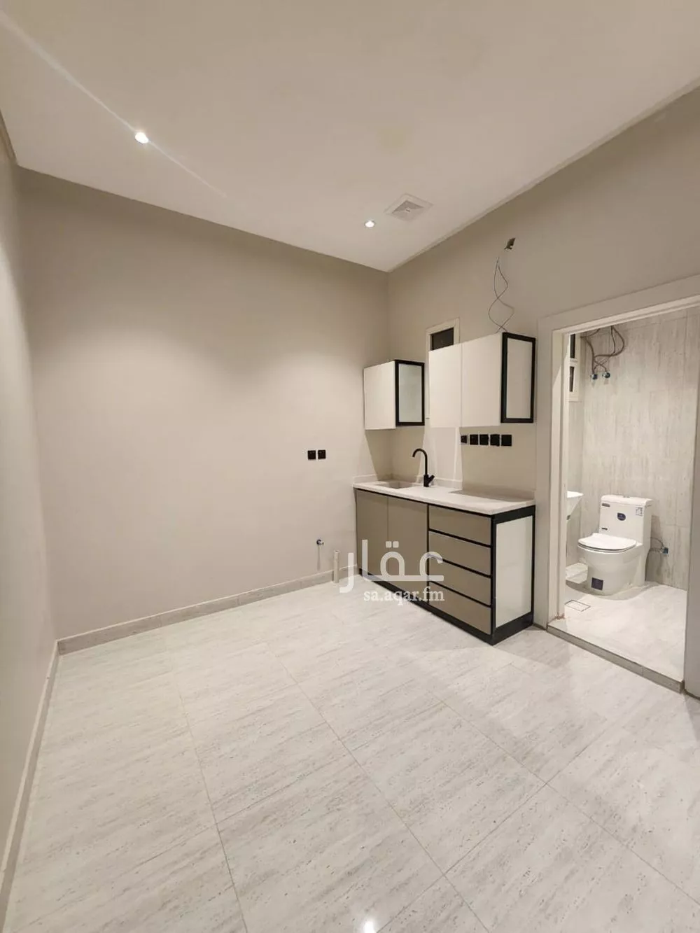 شقة 1 غرف في المونسية 2