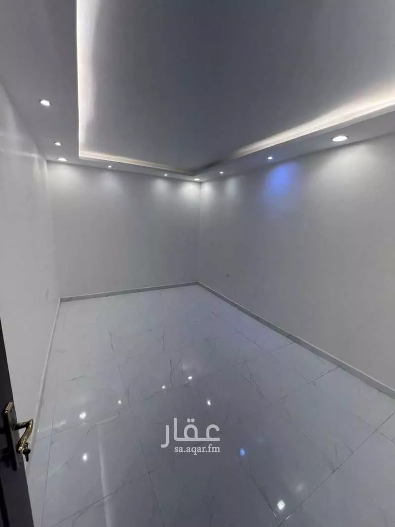 3 bedroom apartment in Al Mahdiyyah, Riyadh 6