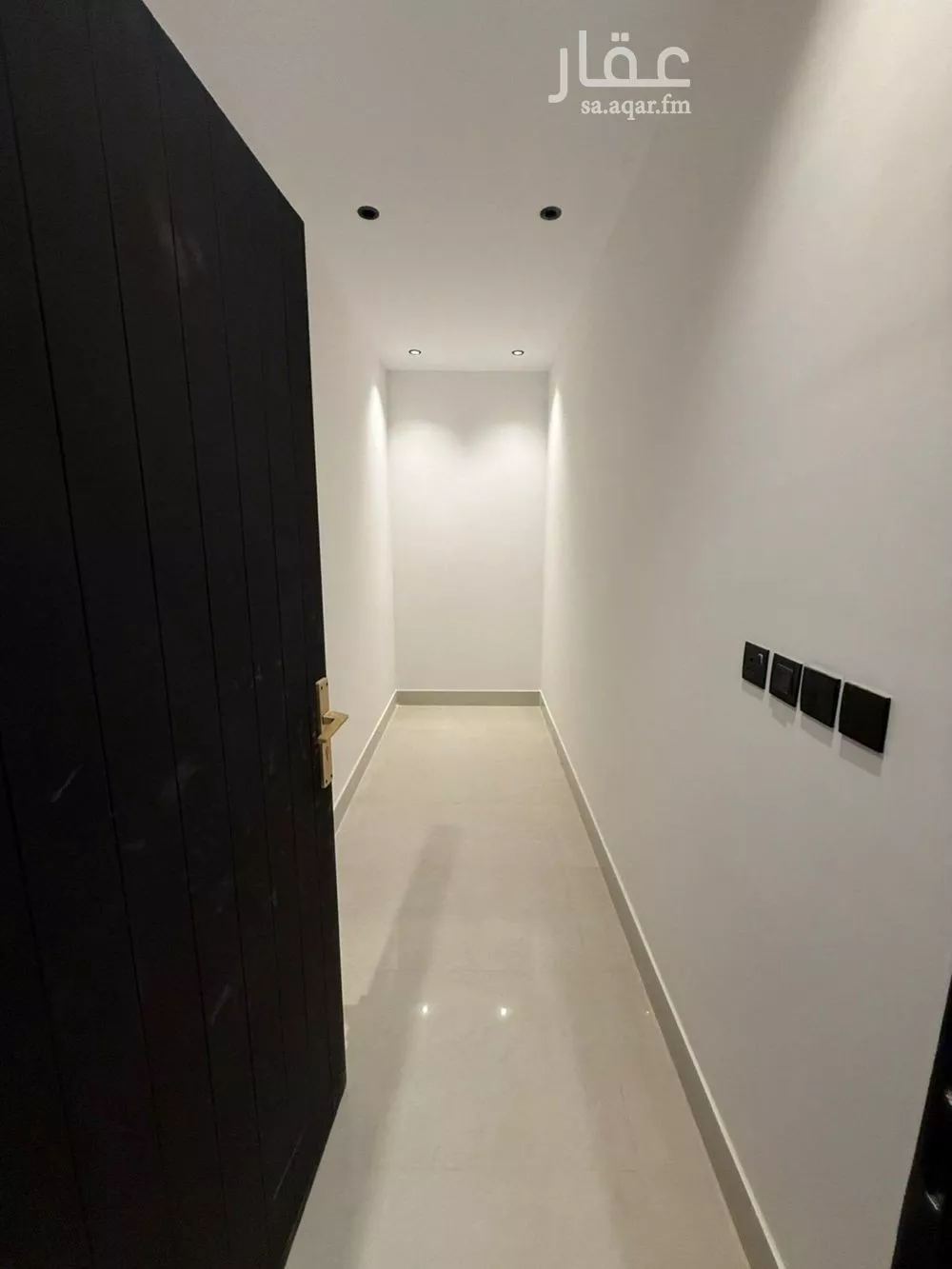 فيلا 8 غرف في المهدية 5