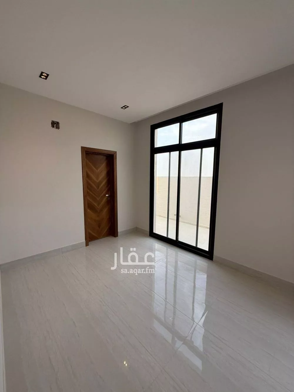 فيلا 7 غرف في المهدية 4