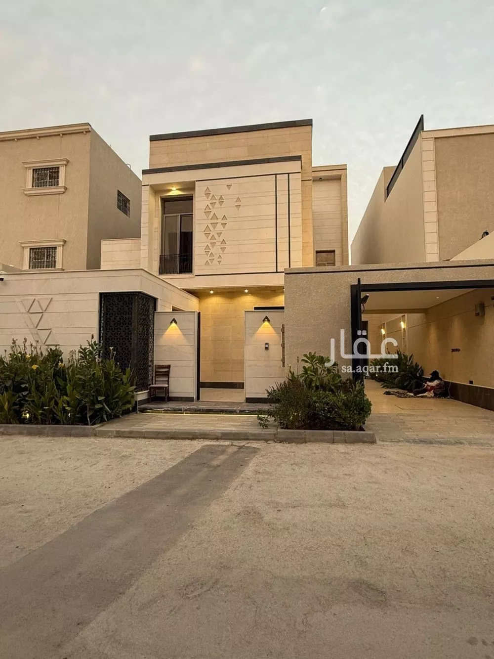 فيلا 7 غرف في المهدية 1