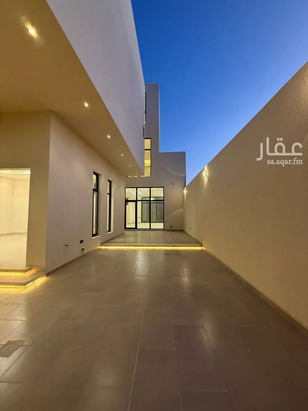 فيلا 8 غرف في المهدية 4