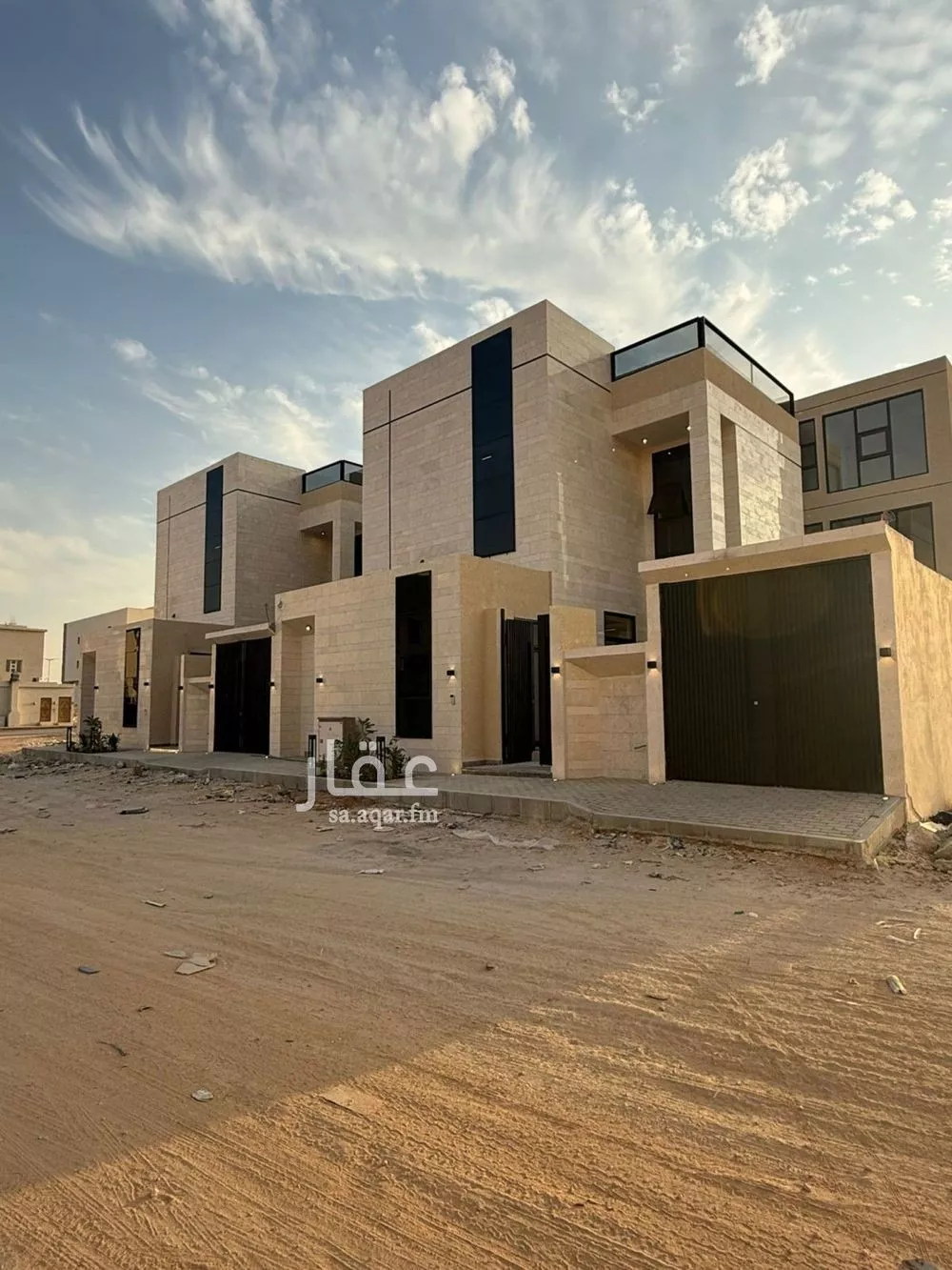 فيلا 8 غرف في المهدية 3