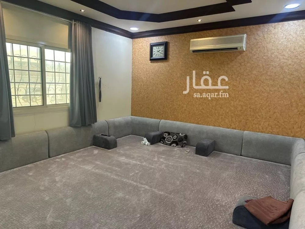 7 bedroom apartment in Hajar, Eastern Province 6