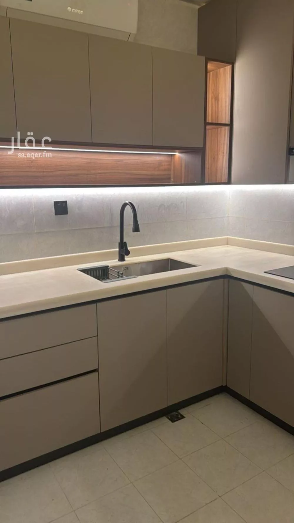 3 bedroom apartment in Al Rawabi, Eastern Province 11