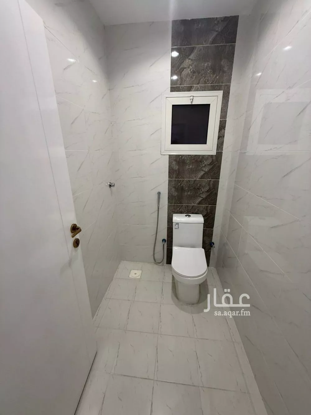 6 bedroom apartment in King Fahd 3