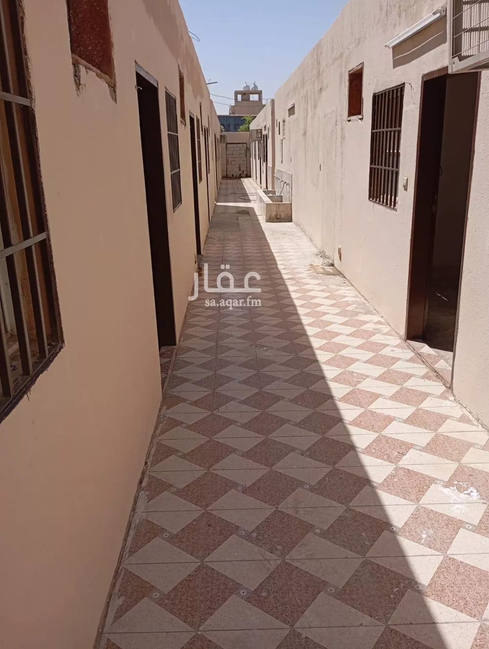 عمارة 1500 م² في الرمال 3