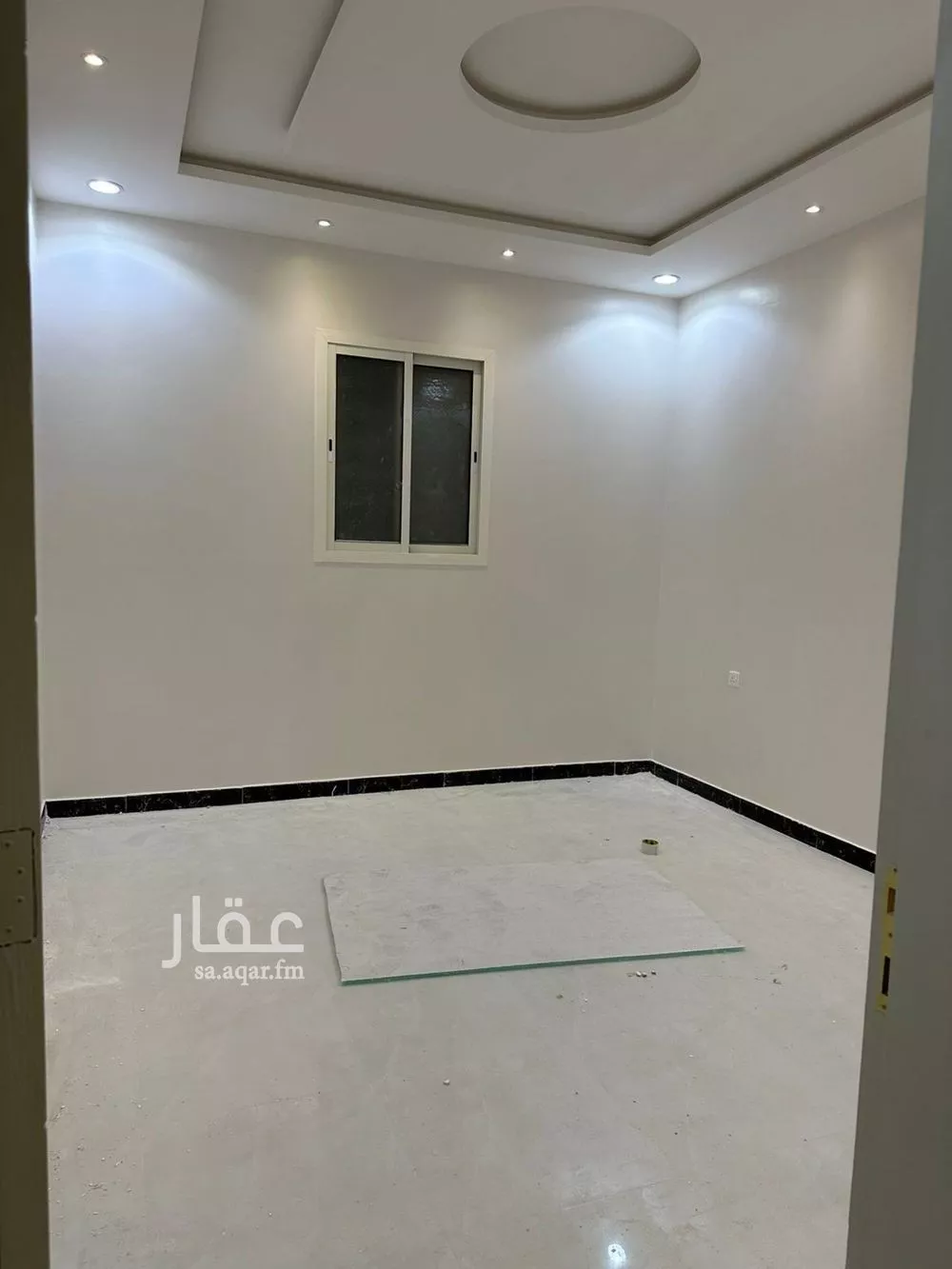 شقة 3 غرف في الرمال 1